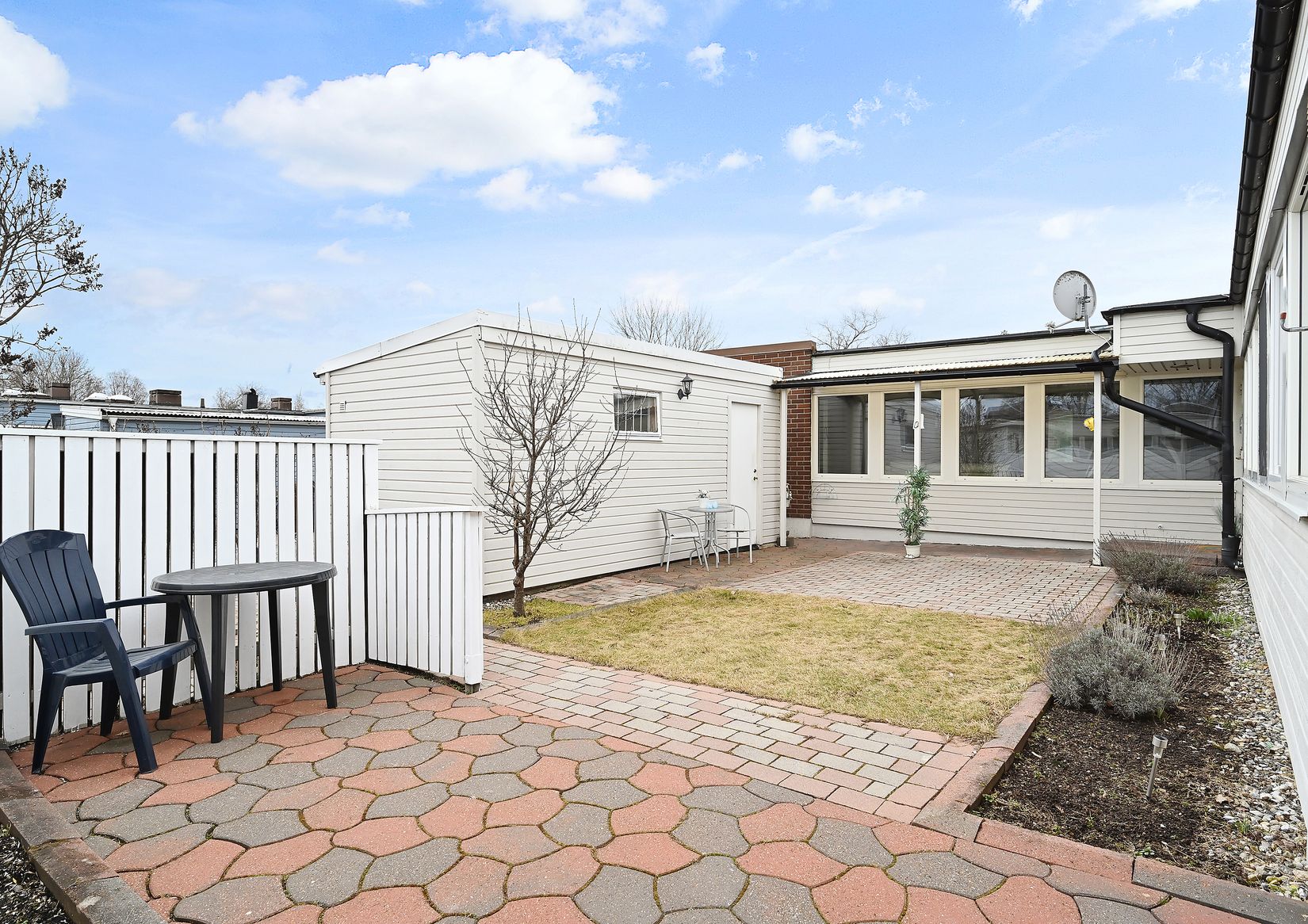 Villa, Radhus, Pepparbodavägen 8, Fresta, Upplands Väsby