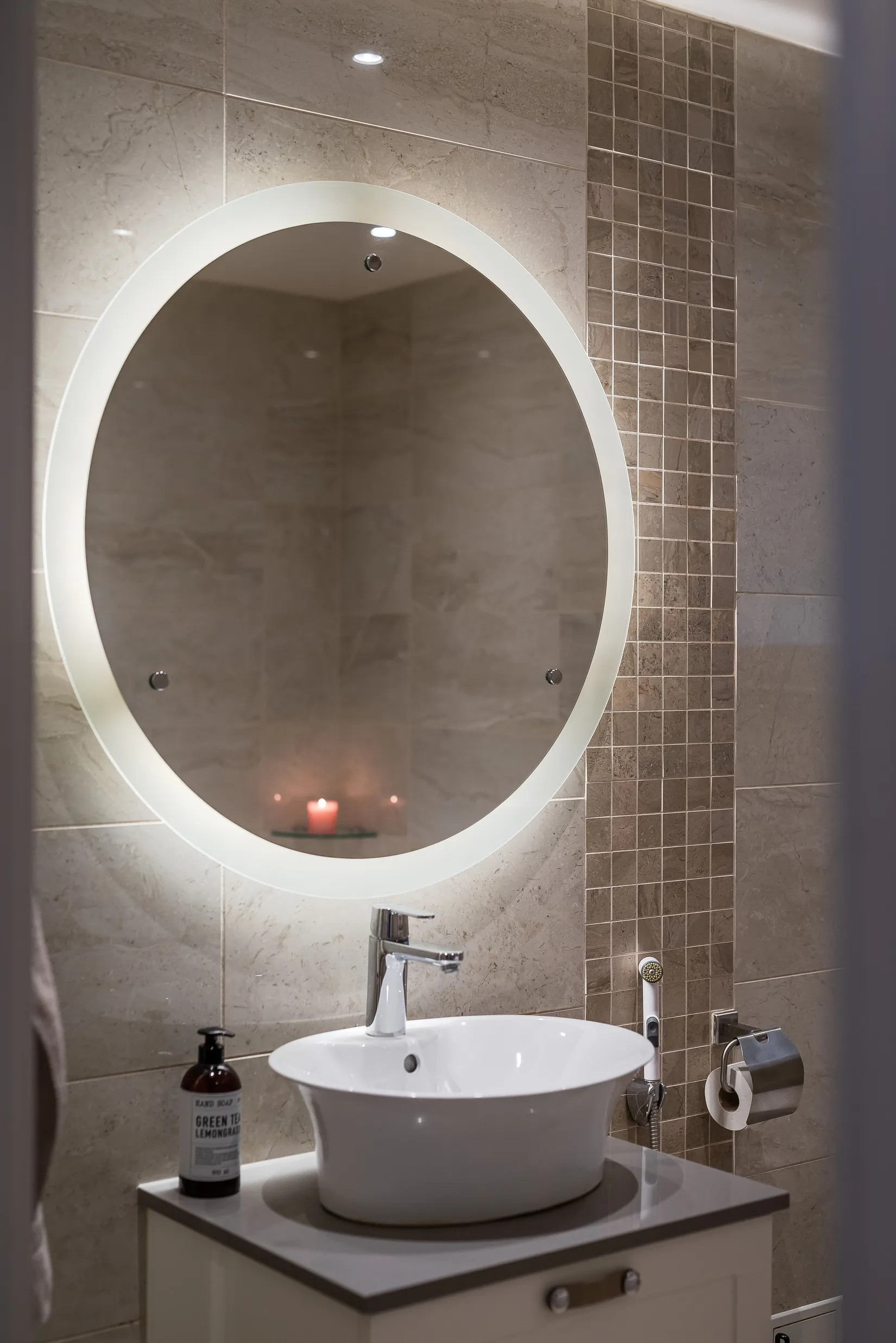 Villa, Radhus, Fågelsångsvägen 14, Tegelviken, Motala