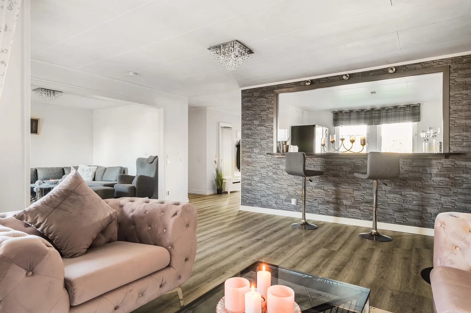 Villa, Radhus, Fågelsångsvägen 14, Tegelviken, Motala