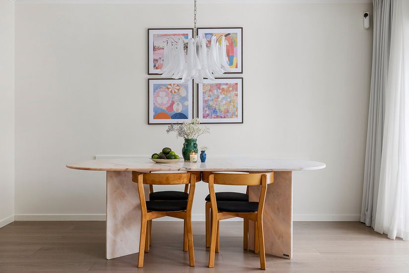 Radhus, Friggaslingan 21, Ormbacka, Järfälla