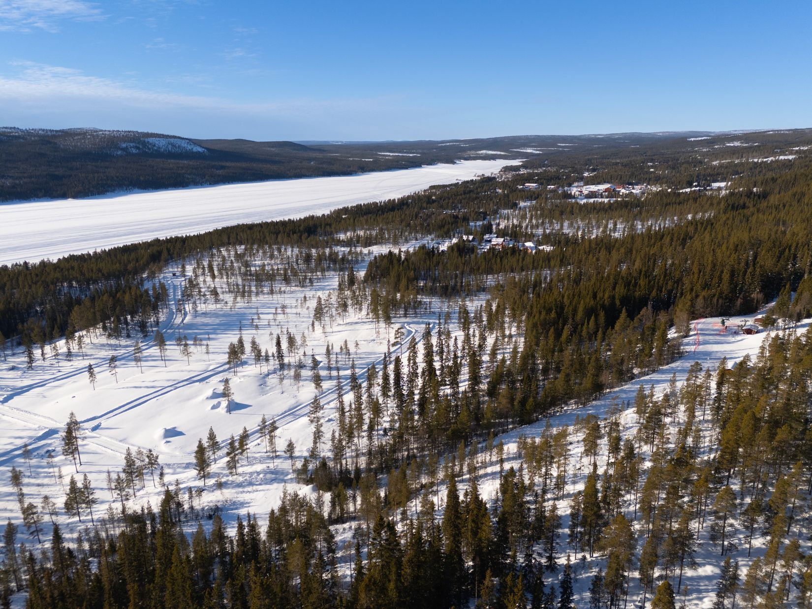 Tomt, Lovsångsslingan 24, Härjedalen