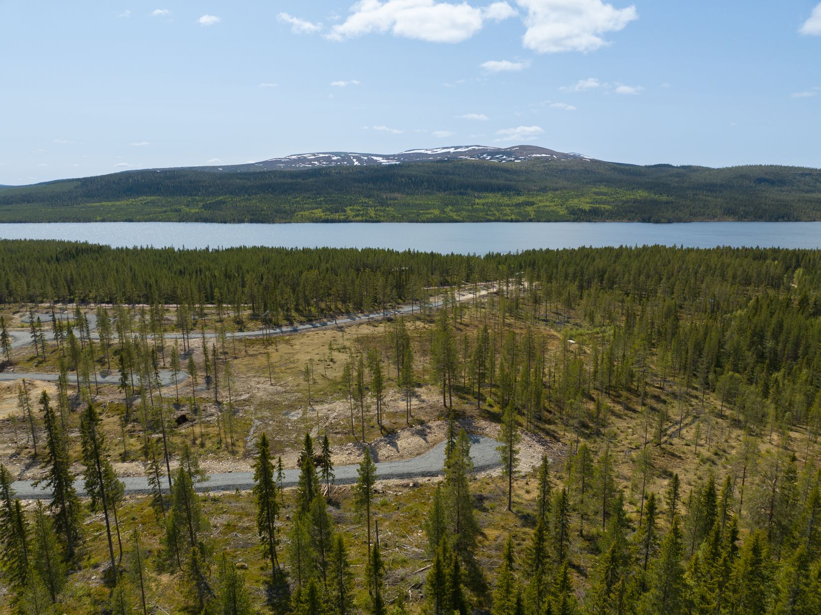 Tomt, Lovsångsslingan 24, Härjedalen