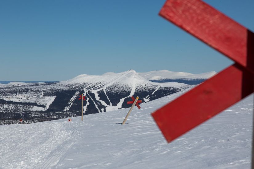 Tomt, Lovsångsslingan 24, Härjedalen