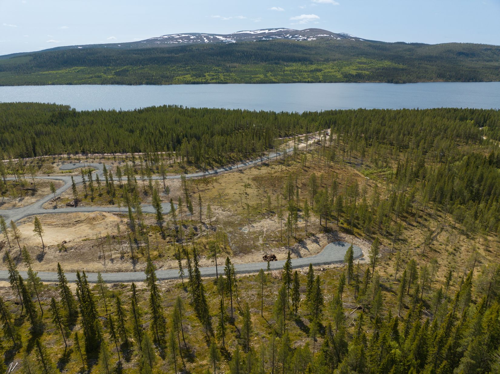 Tomt, Lovsångsslingan 24, Härjedalen