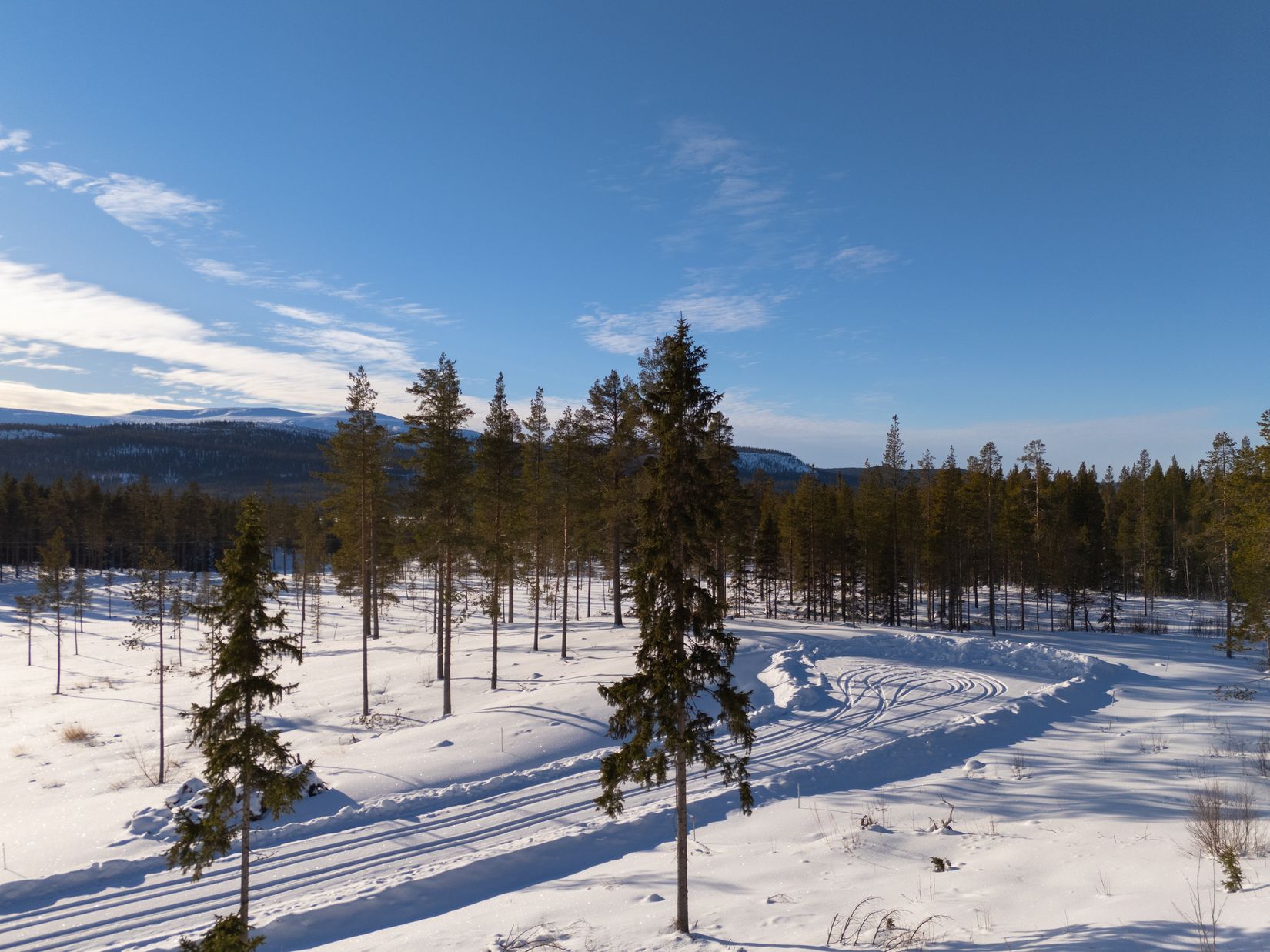 Tomt, Lovsångsslingan 24, Härjedalen
