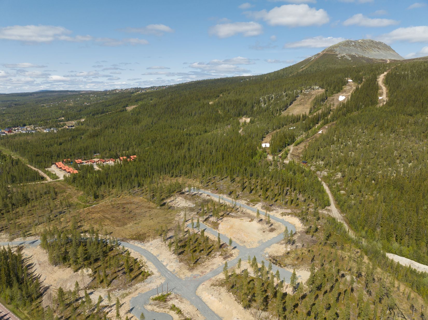Tomt, Lovsångsslingan 24, Härjedalen