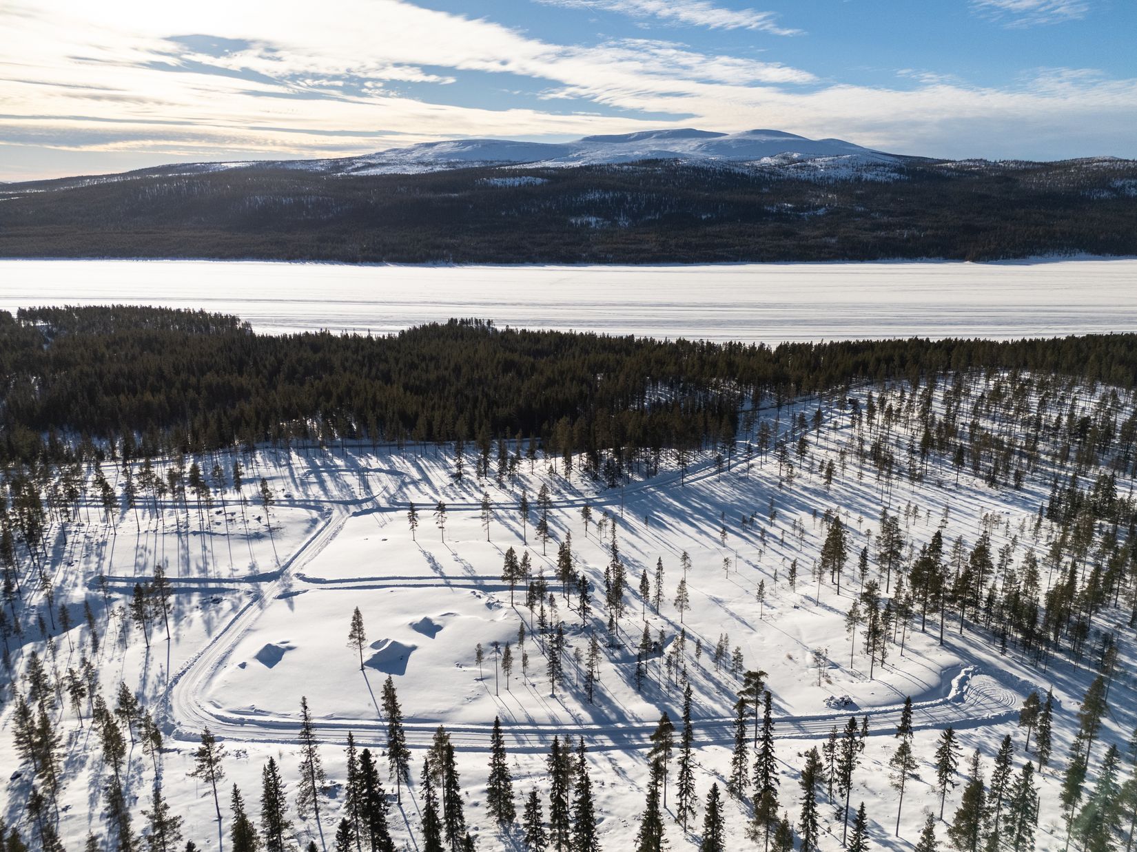 Tomt, Lovsångsslingan 12, Härjedalen