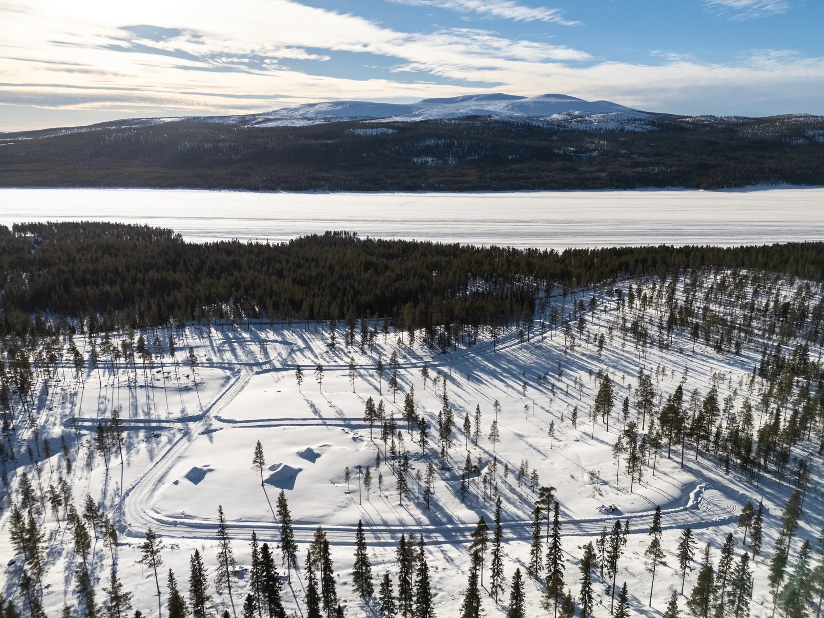 Tomt, Lovsångsslingan 12, Härjedalen