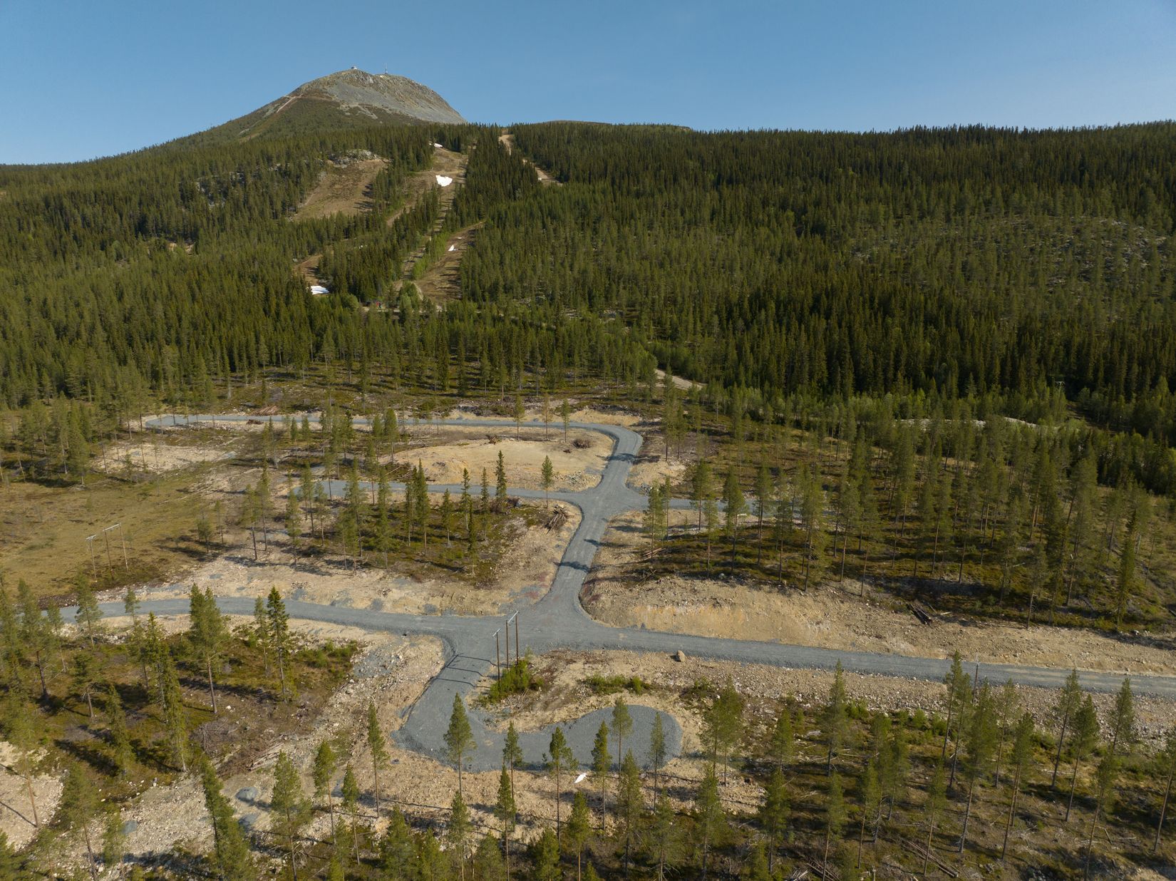 Tomt, Lovsångsslingan 12, Härjedalen