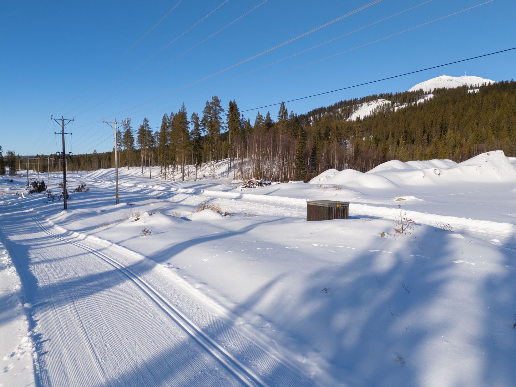 Tomt, Lovsångsslingan 12, Härjedalen