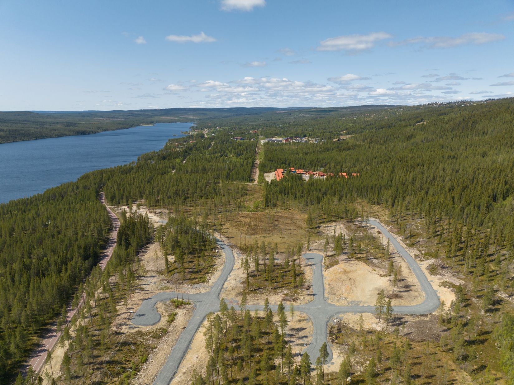 Tomt, Lovsångsslingan 12, Härjedalen
