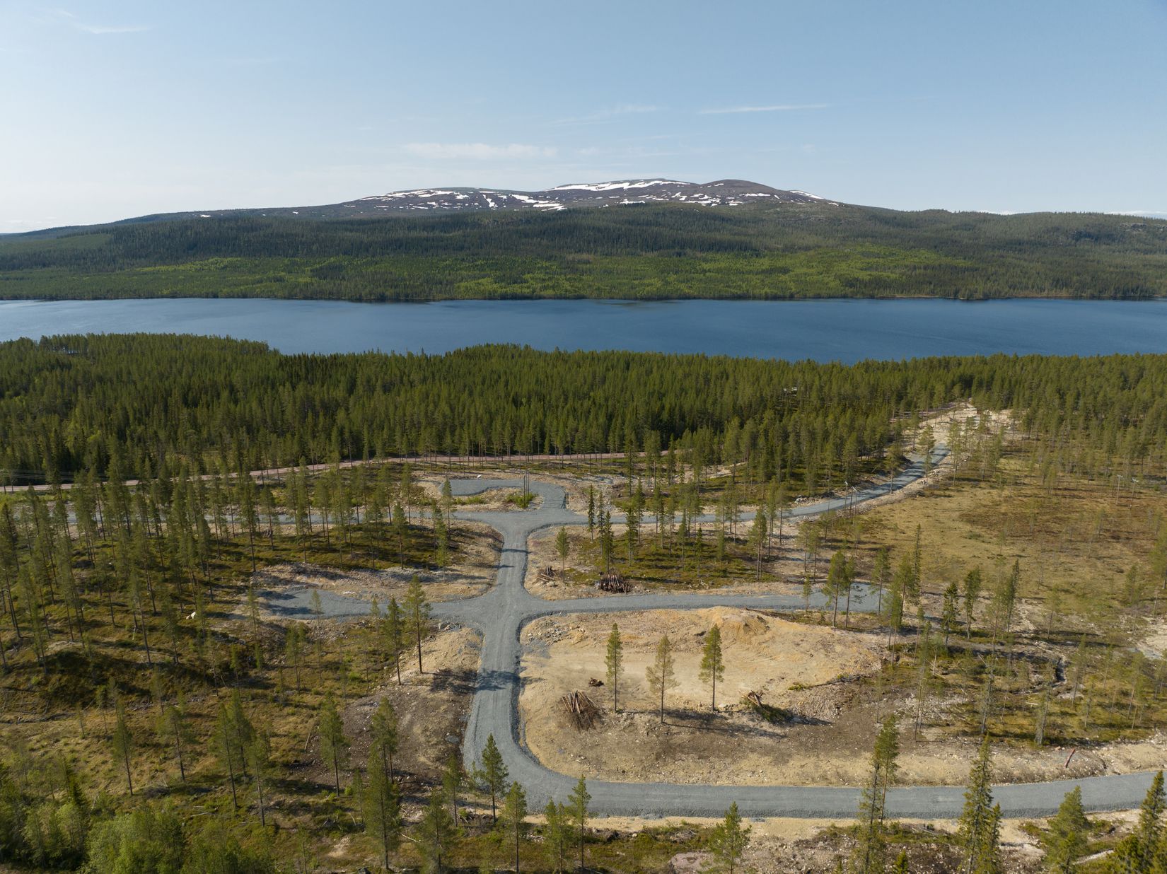Tomt, Lovsångsslingan 12, Härjedalen