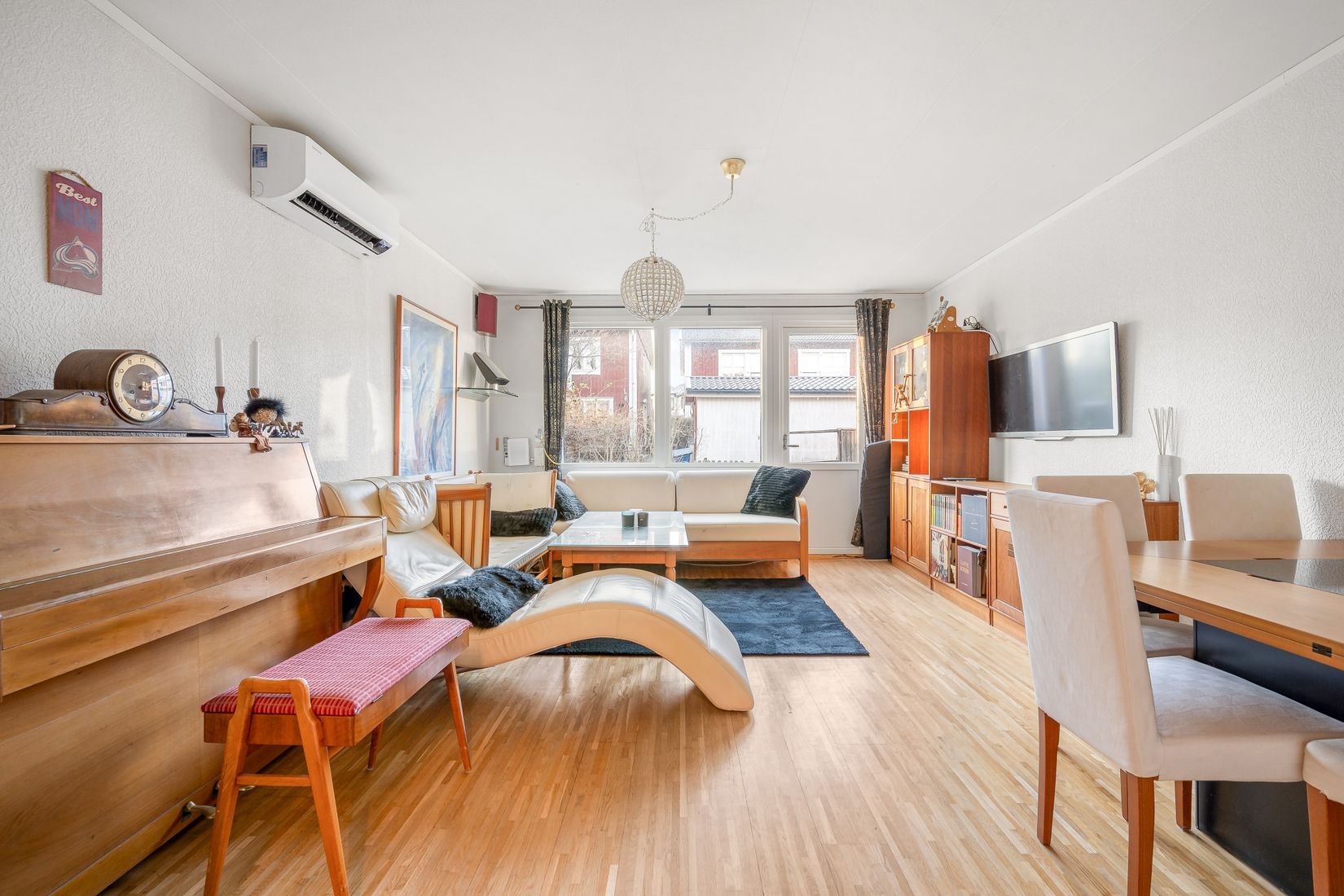 Villa, Radhus, Torpstugegränd 26, Bromsten, Stockholm