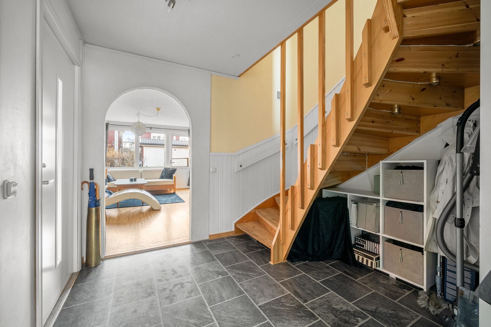 Villa, Radhus, Torpstugegränd 26, Bromsten, Stockholm