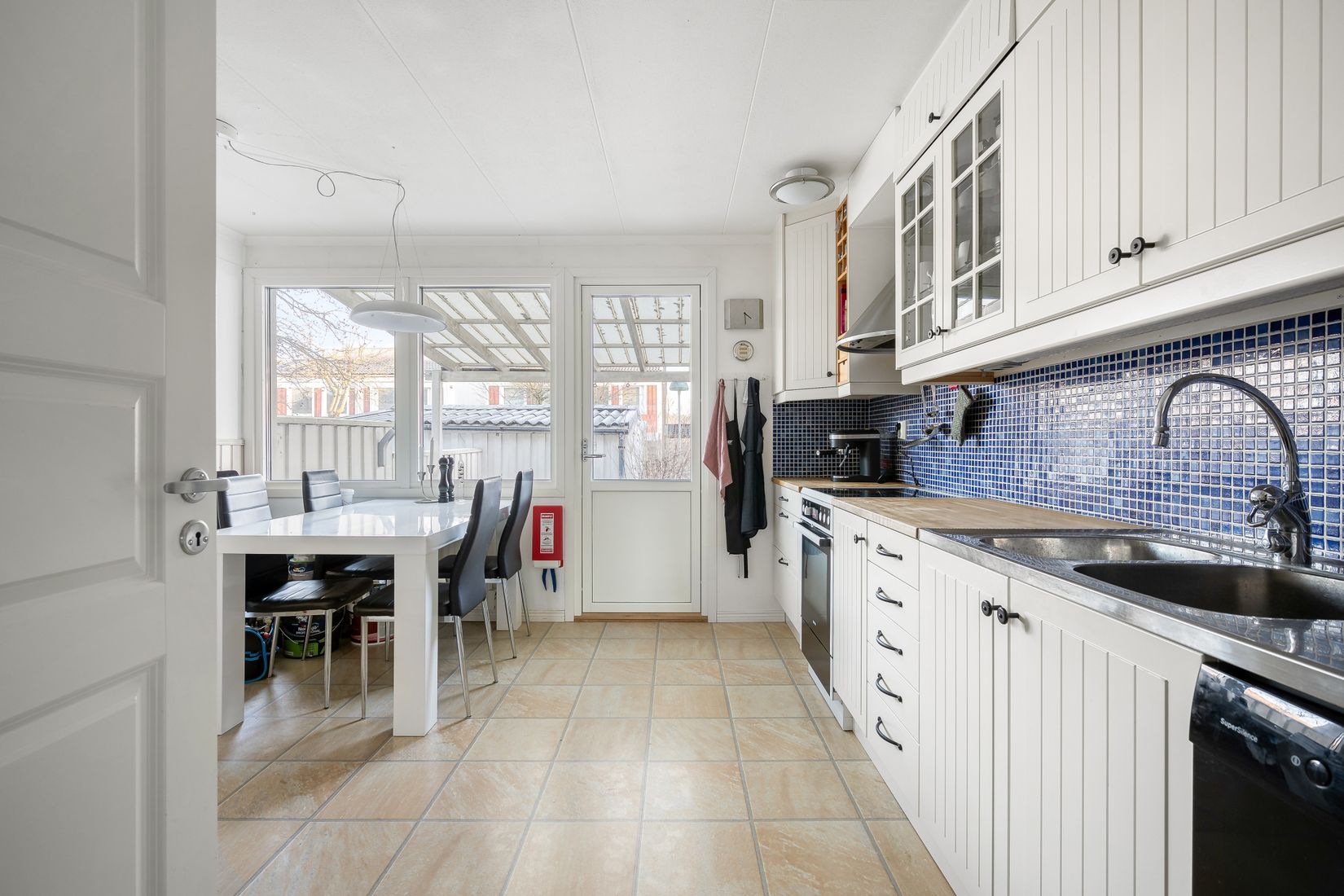 Villa, Radhus, Torpstugegränd 26, Bromsten, Stockholm