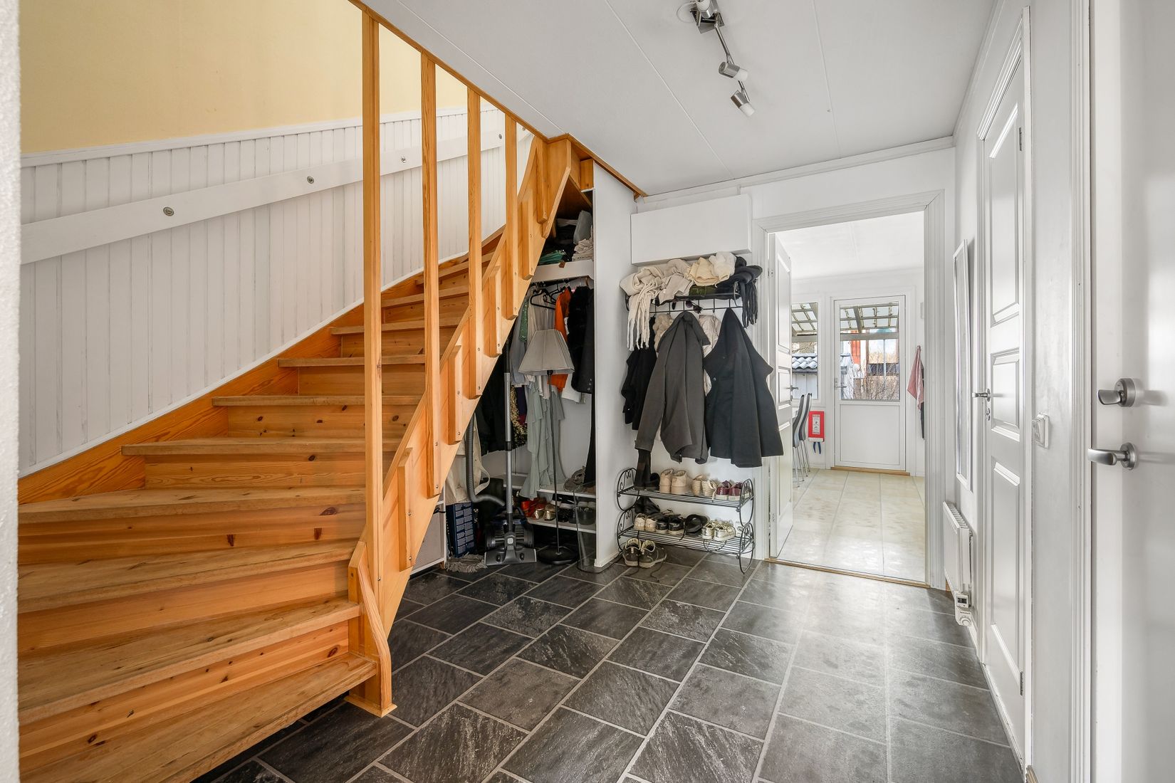 Villa, Radhus, Torpstugegränd 26, Bromsten, Stockholm