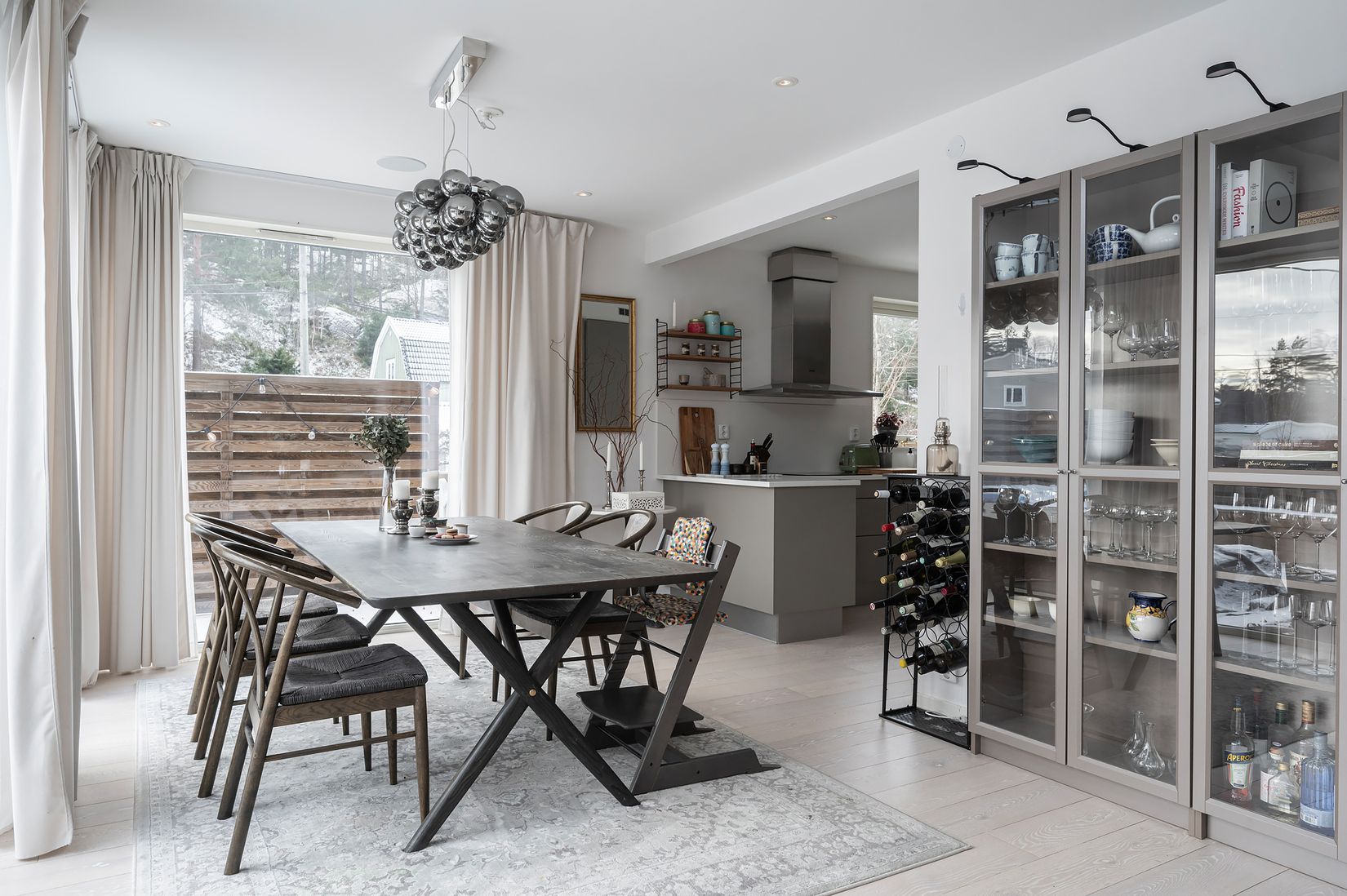 Radhus, Holmgårdsvägen 4A, Huddinge C - Solgård, Huddinge