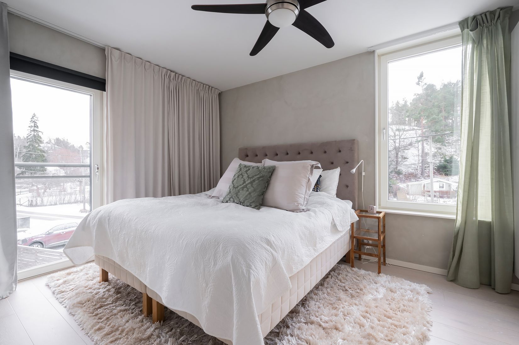 Radhus, Holmgårdsvägen 4A, Huddinge C - Solgård, Huddinge