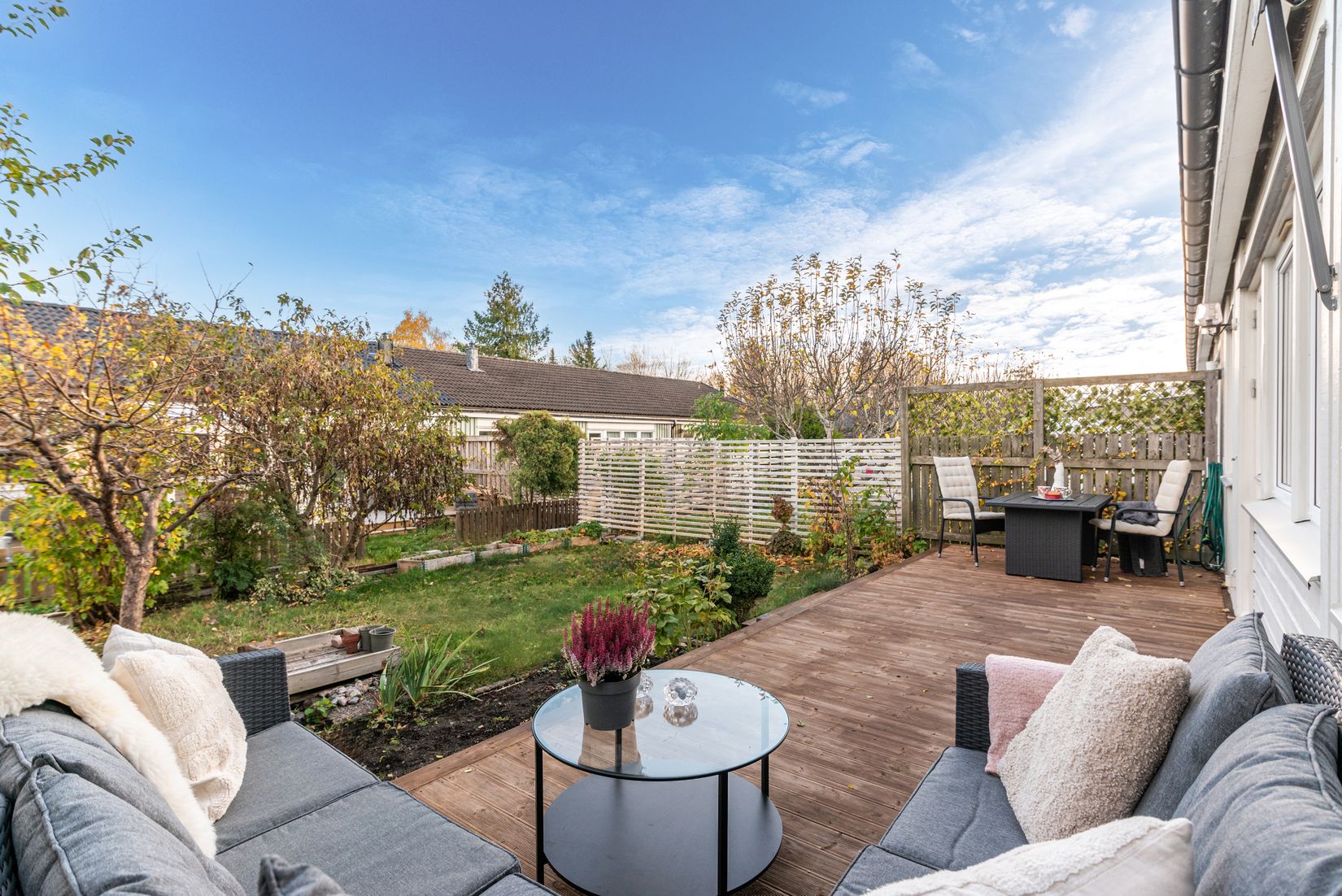 Villa, Radhus, Dvärglinsgränd 86, Hässelby Norra Villastad, Stockholm