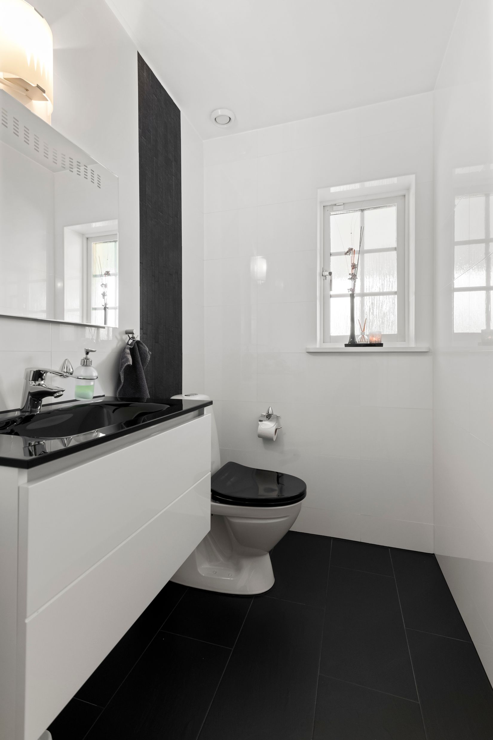 Villa, Fölvägen 1, Jakobsberg, Järfälla