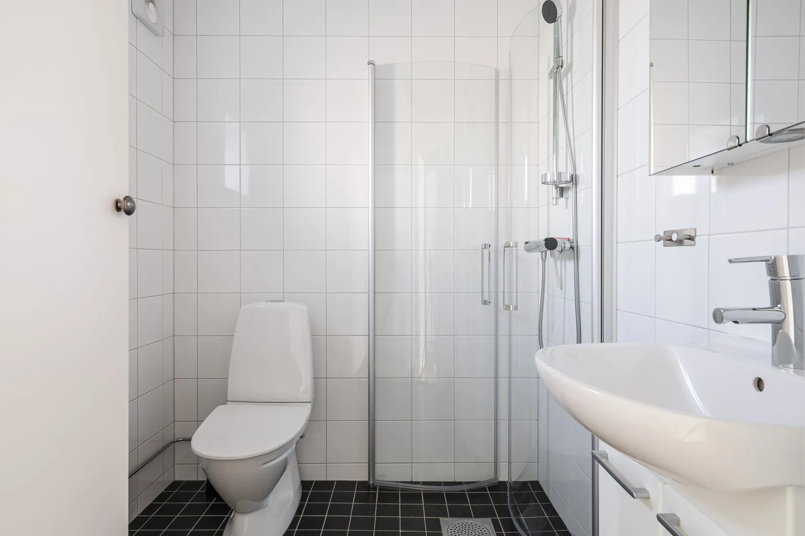 Bostadsrätt, Fritidshus,  Lagnö Skärgårdsbyn /1107, Sankt Anna, Söderköping