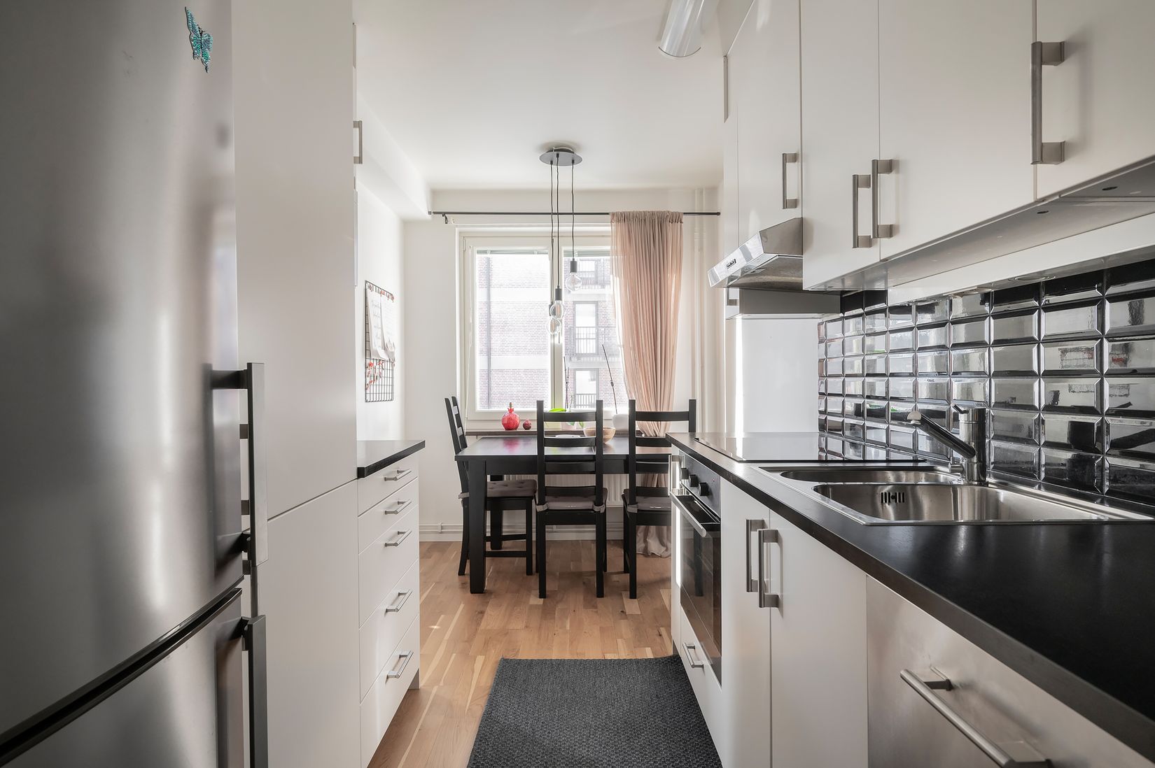 Bostadsrätt, Förrådsvägen 25, Centrala Huddinge, Huddinge