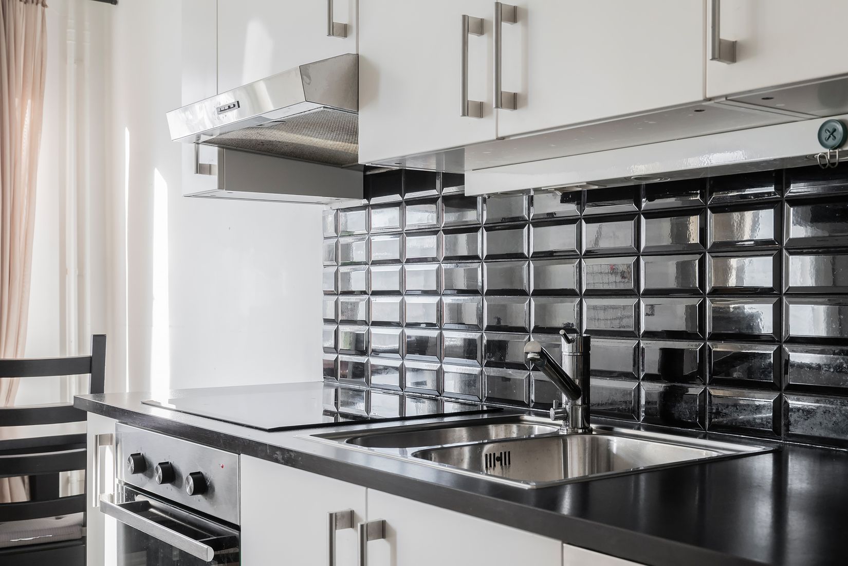 Bostadsrätt, Förrådsvägen 25, Centrala Huddinge, Huddinge