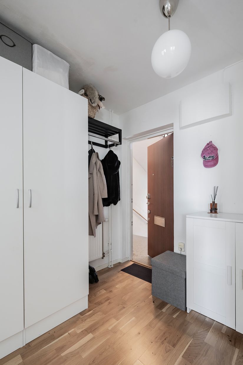 Bostadsrätt, Förrådsvägen 25, Centrala Huddinge, Huddinge