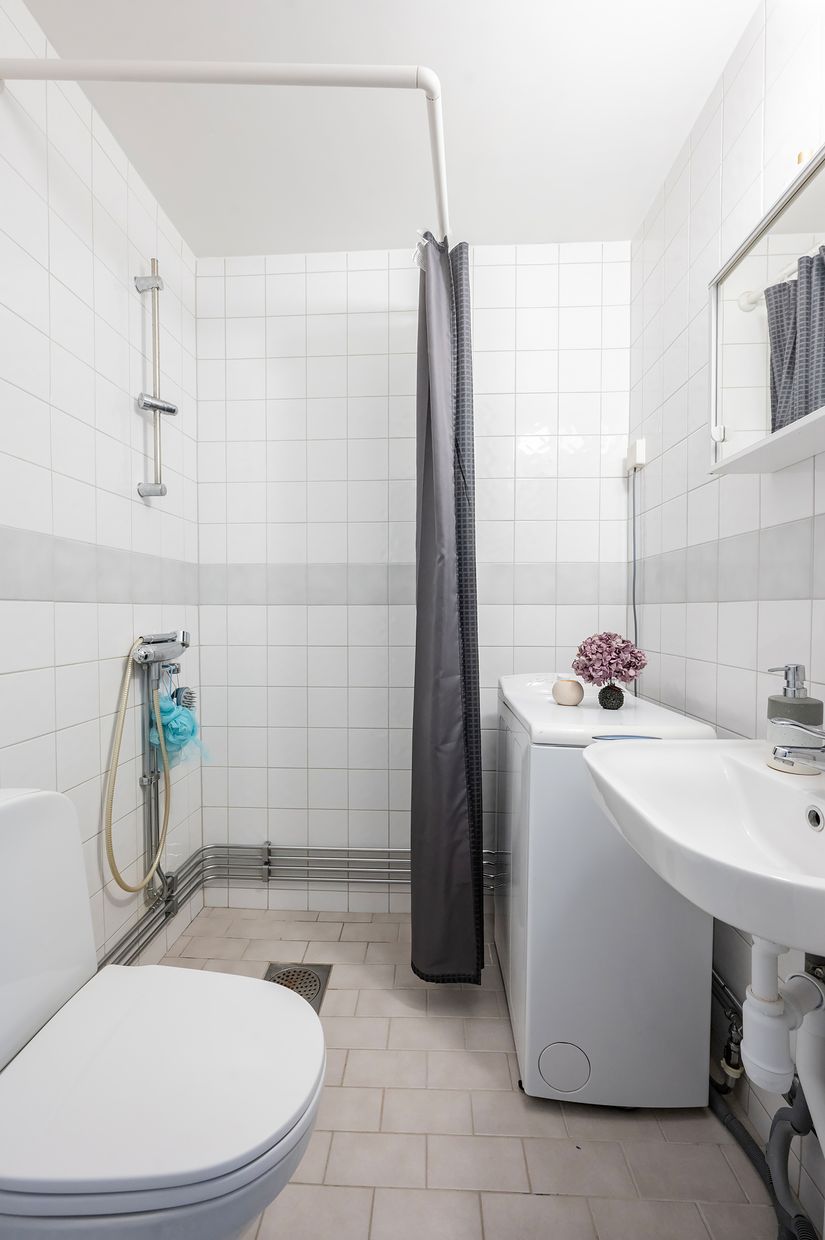 Bostadsrätt, Förrådsvägen 25, Centrala Huddinge, Huddinge