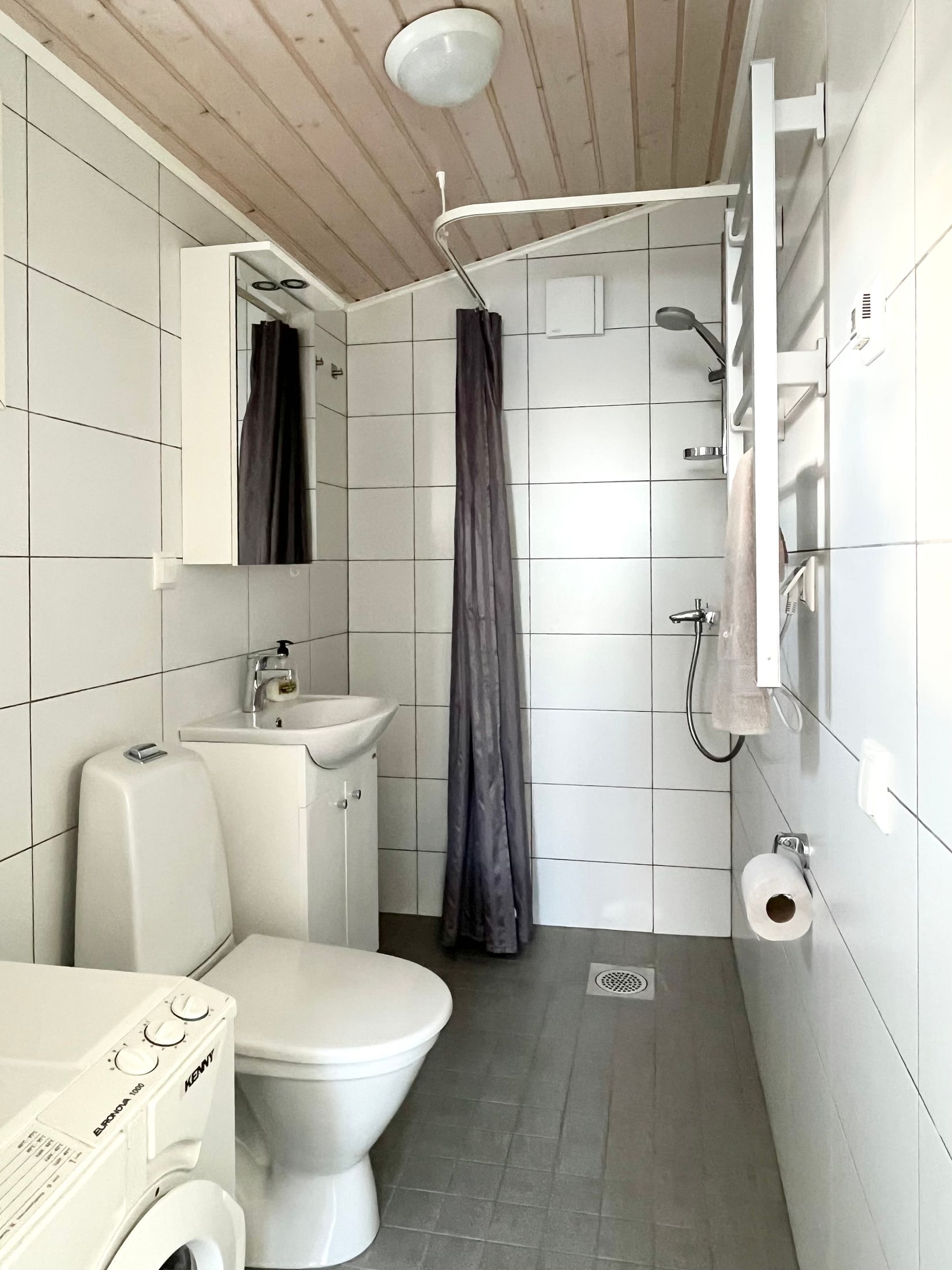 Bostadsrätt, Strandvägen 80, Stuga 112, Slite, Gotland