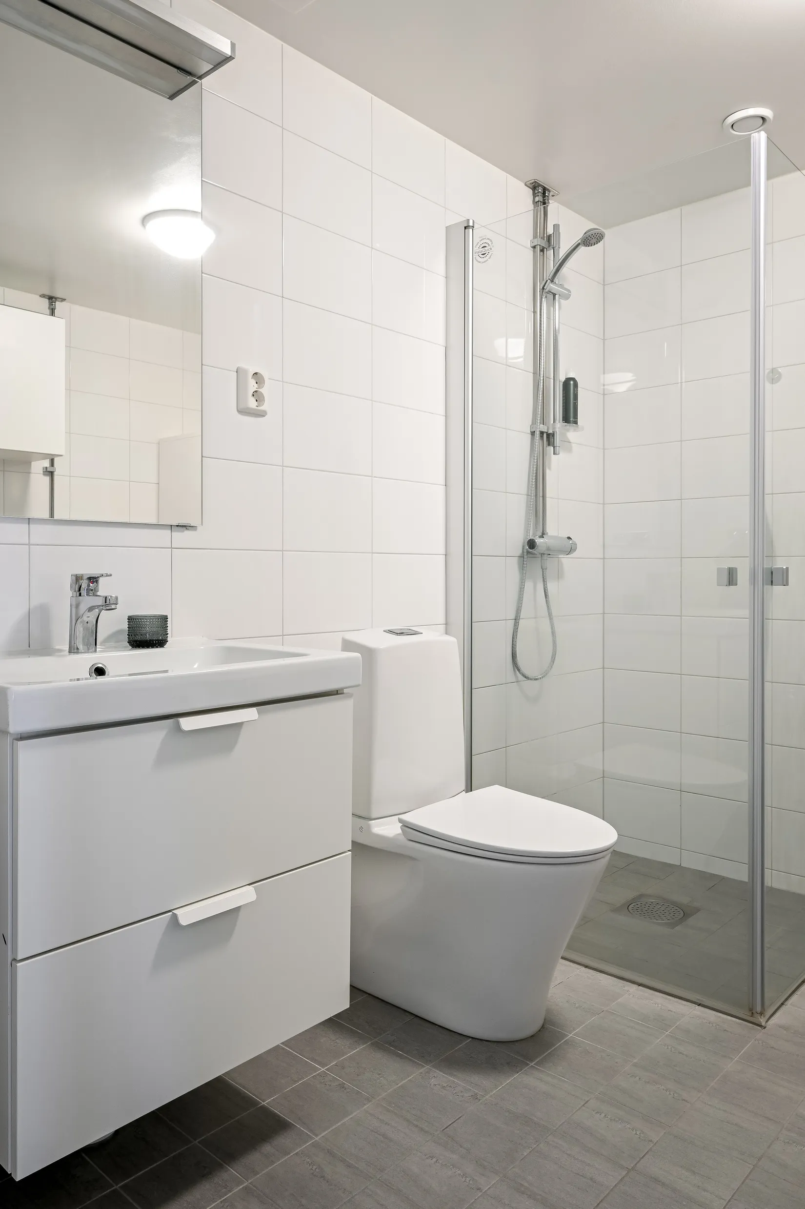 Bostadsrätt, Förrådsvägen 34, Centrala Huddinge, Huddinge