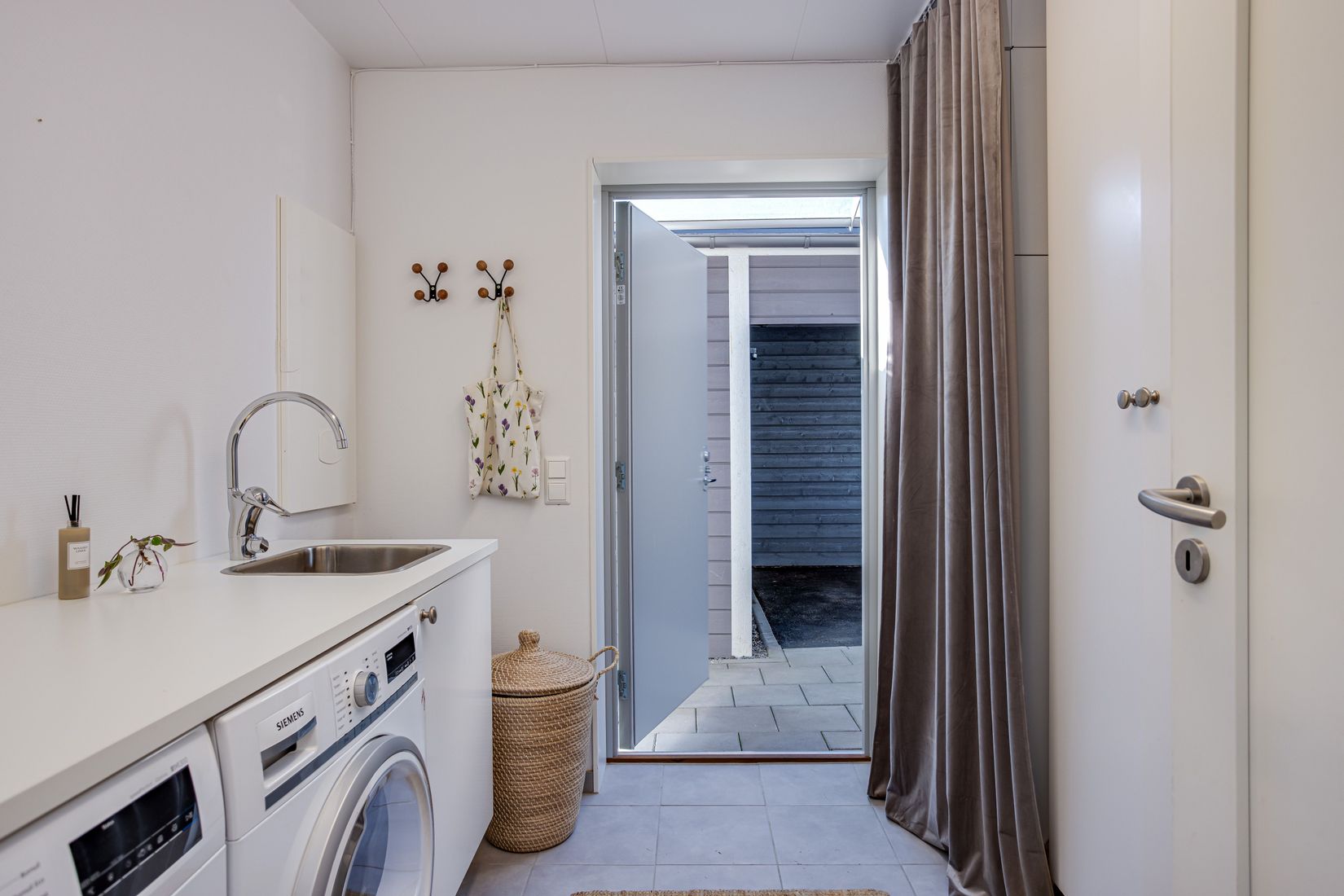 Bostadsrätt, Radhus, Basfiolvägen 7, Dals Ängar , Falkenberg