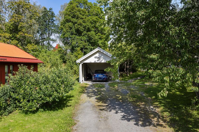 Villa, Rusthållarvägen 42, Näs-Focksta, Uppsala