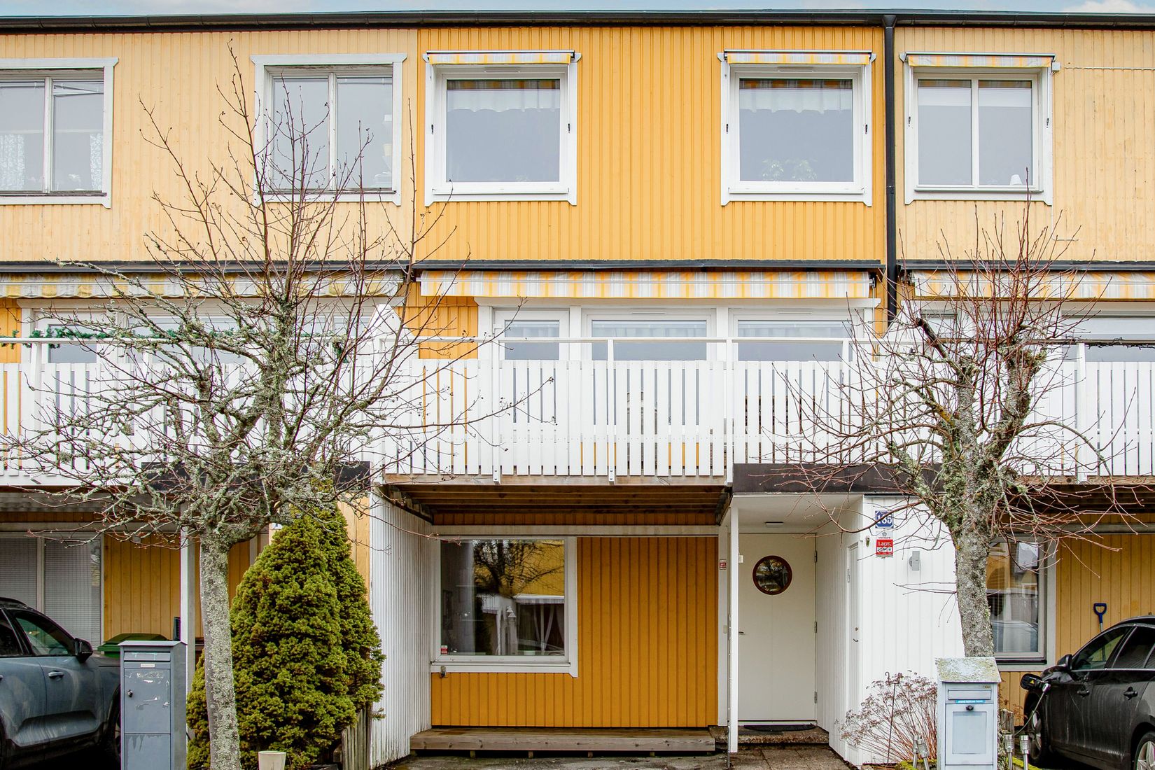 Radhus, Taggsvampsvägen 185, Sörskogen, Huddinge