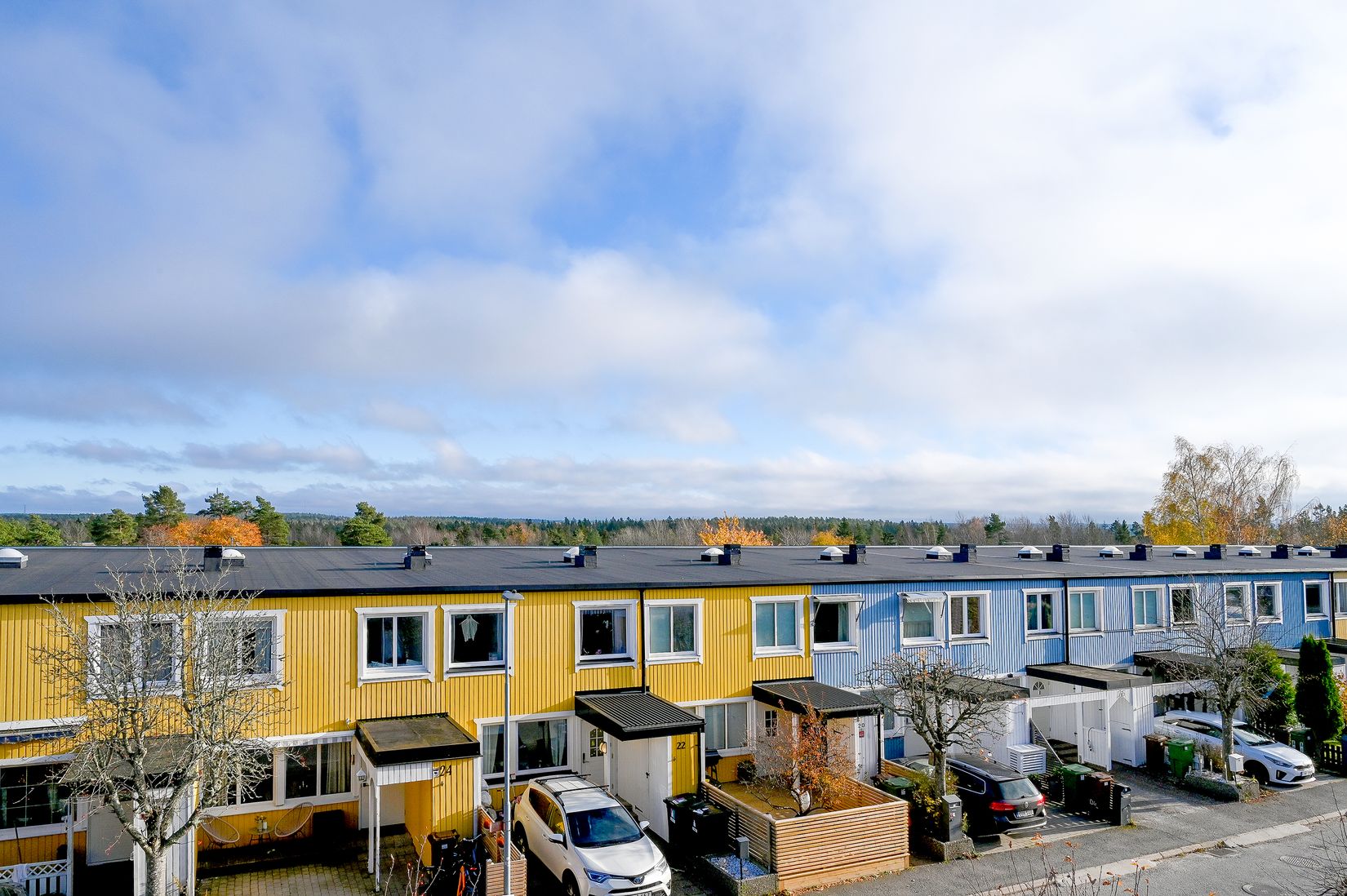 Radhus, Taggsvampsvägen 185, Sörskogen, Huddinge