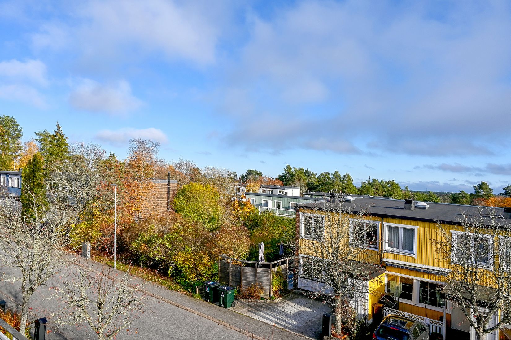 Radhus, Taggsvampsvägen 185, Sörskogen, Huddinge