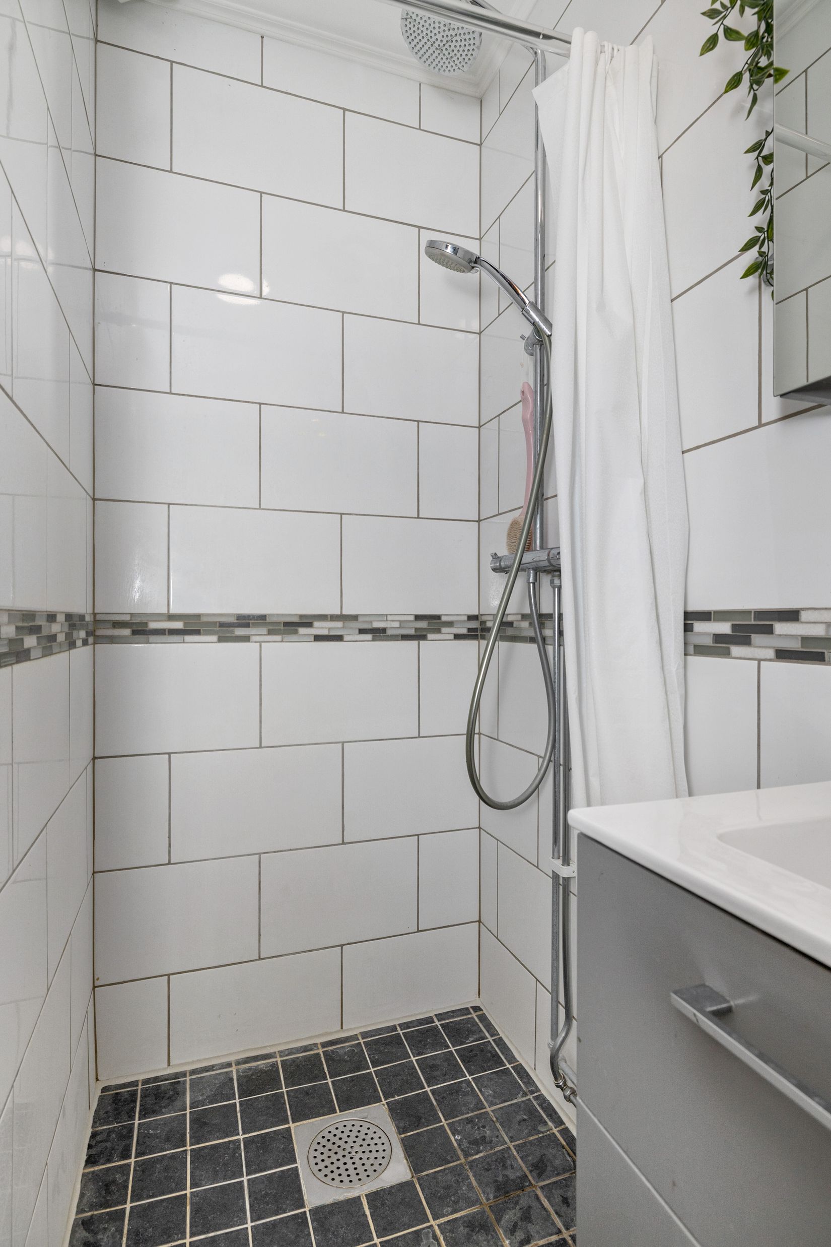 Villa, Tibastvägen 14, Lövstalöt, Uppsala