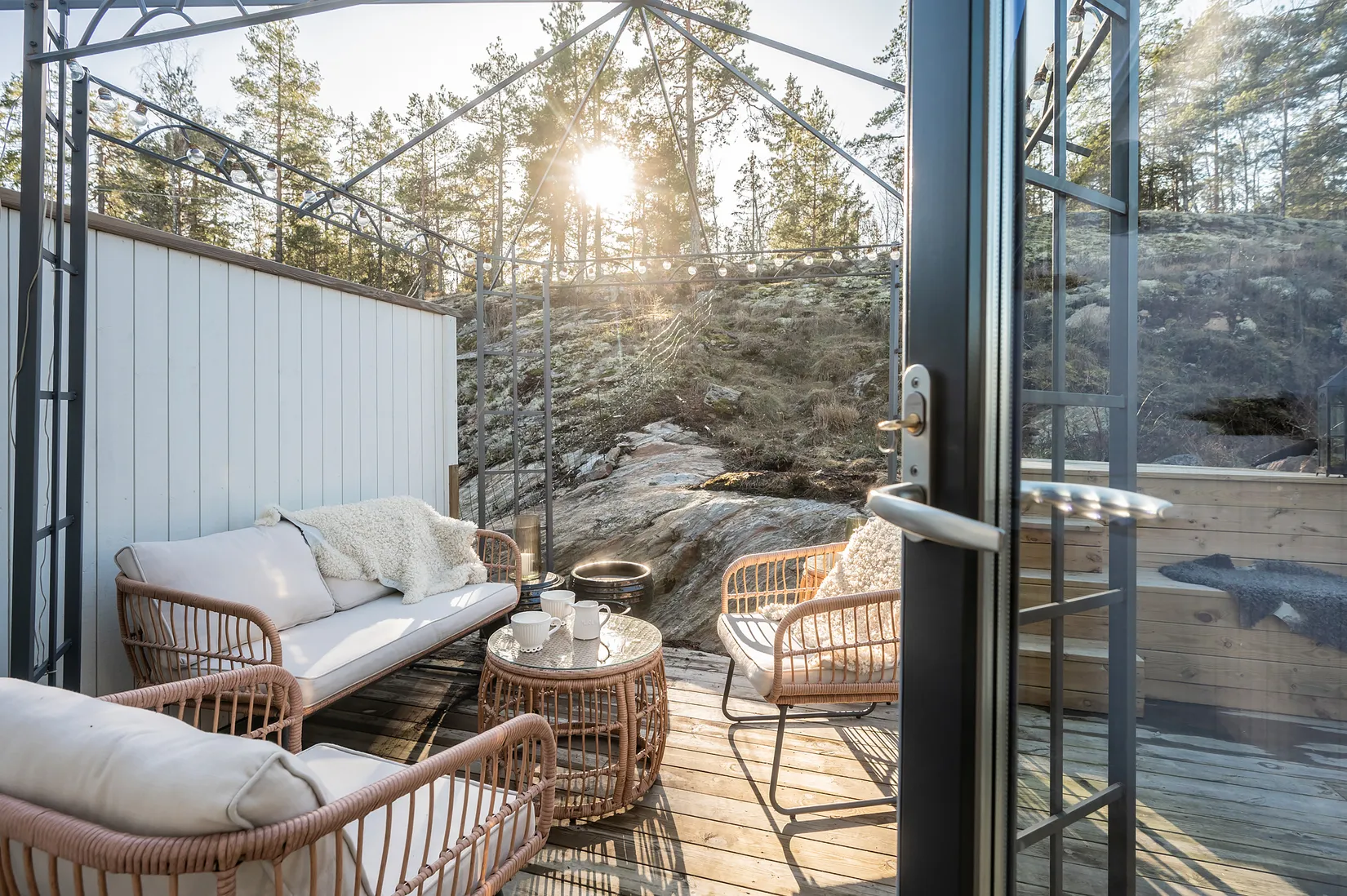 Radhus, Tallmyrvägen 28, Högmora, Huddinge