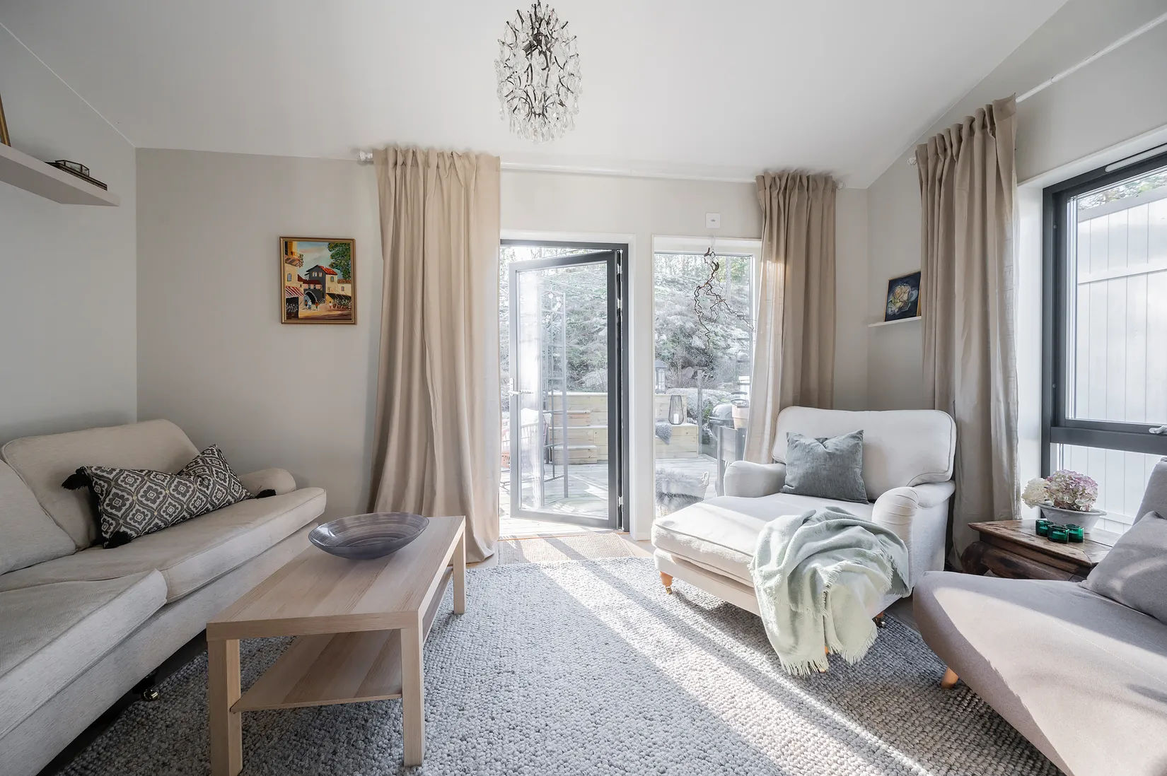 Radhus, Tallmyrvägen 28, Högmora, Huddinge