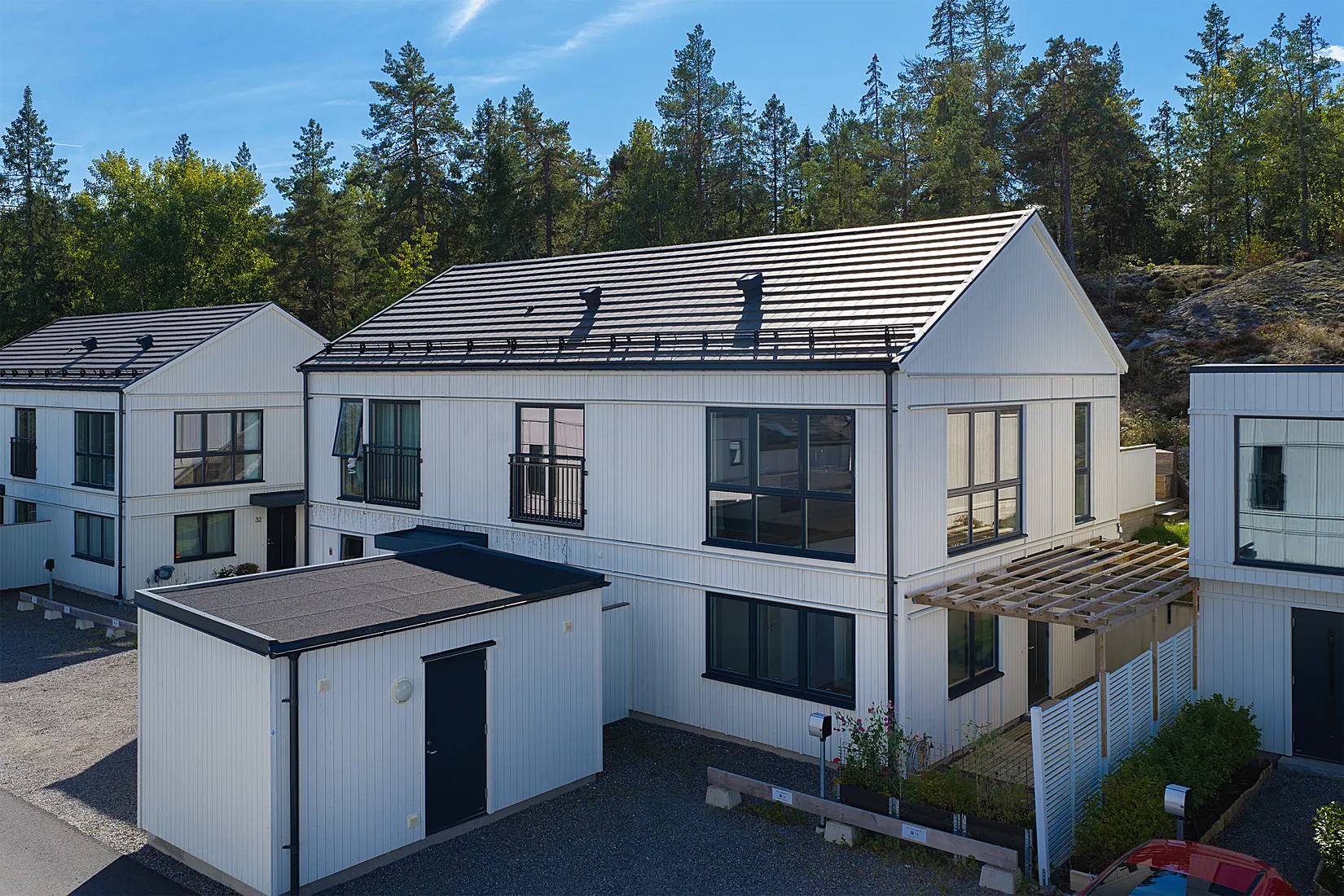 Radhus, Tallmyrvägen 28, Högmora, Huddinge