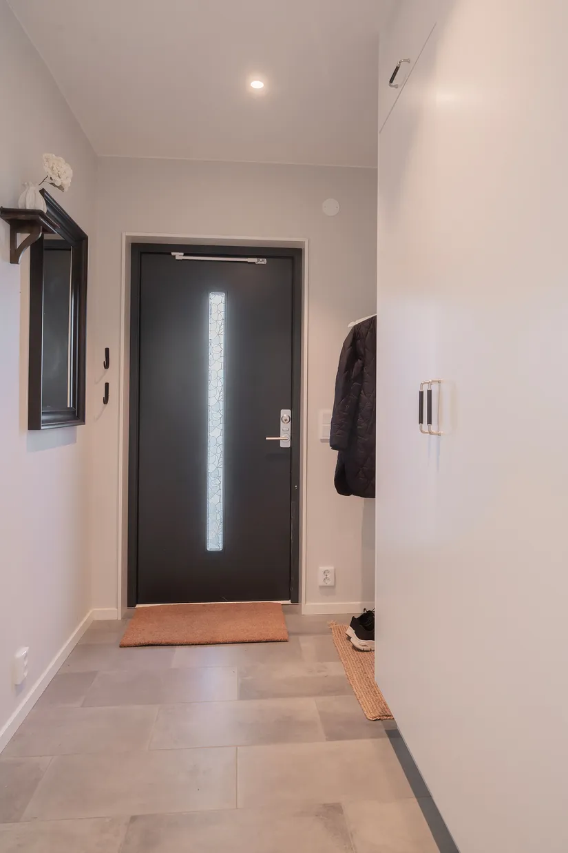 Radhus, Tallmyrvägen 28, Högmora, Huddinge
