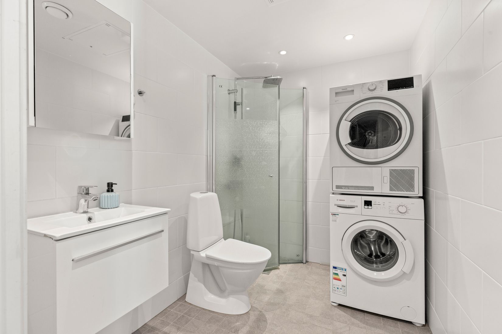 Bostadsrätt, Kyrkbacken 9, Hagalund, Solna