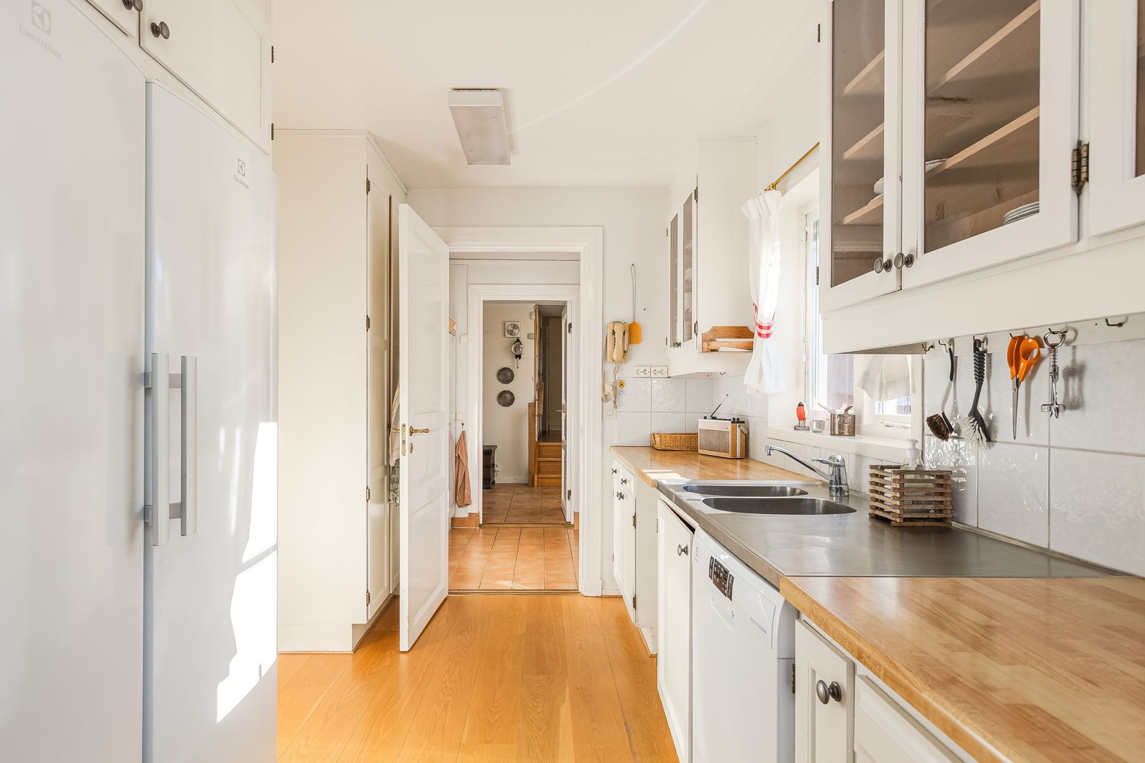 Villa, Eskilsgatan 10, Centralt/Domkyrkan, Strängnäs