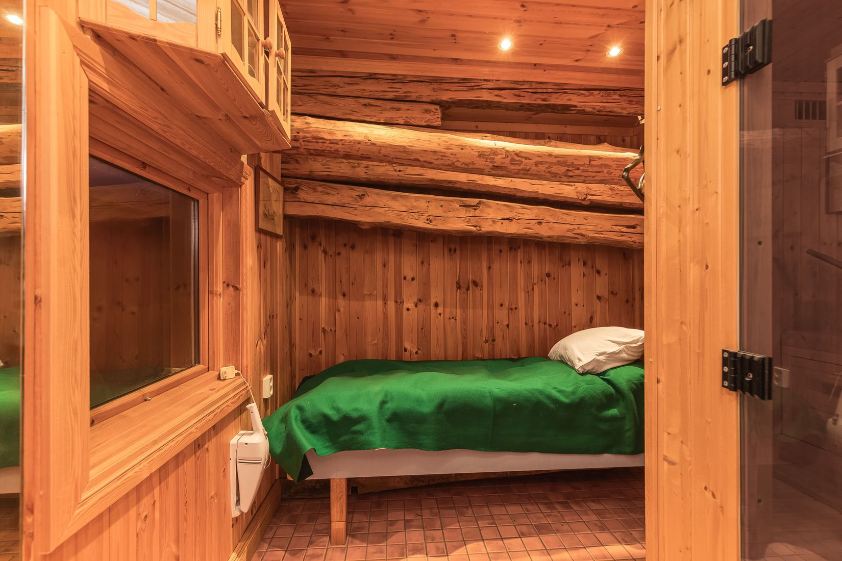 Villa, Eskilsgatan 10, Centralt/Domkyrkan, Strängnäs