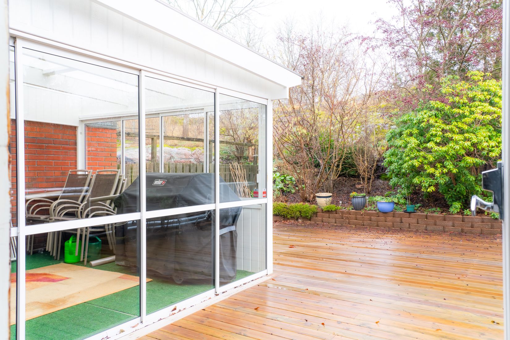 Radhus, Rosenhällsvägen 25, Öster, Nyköping