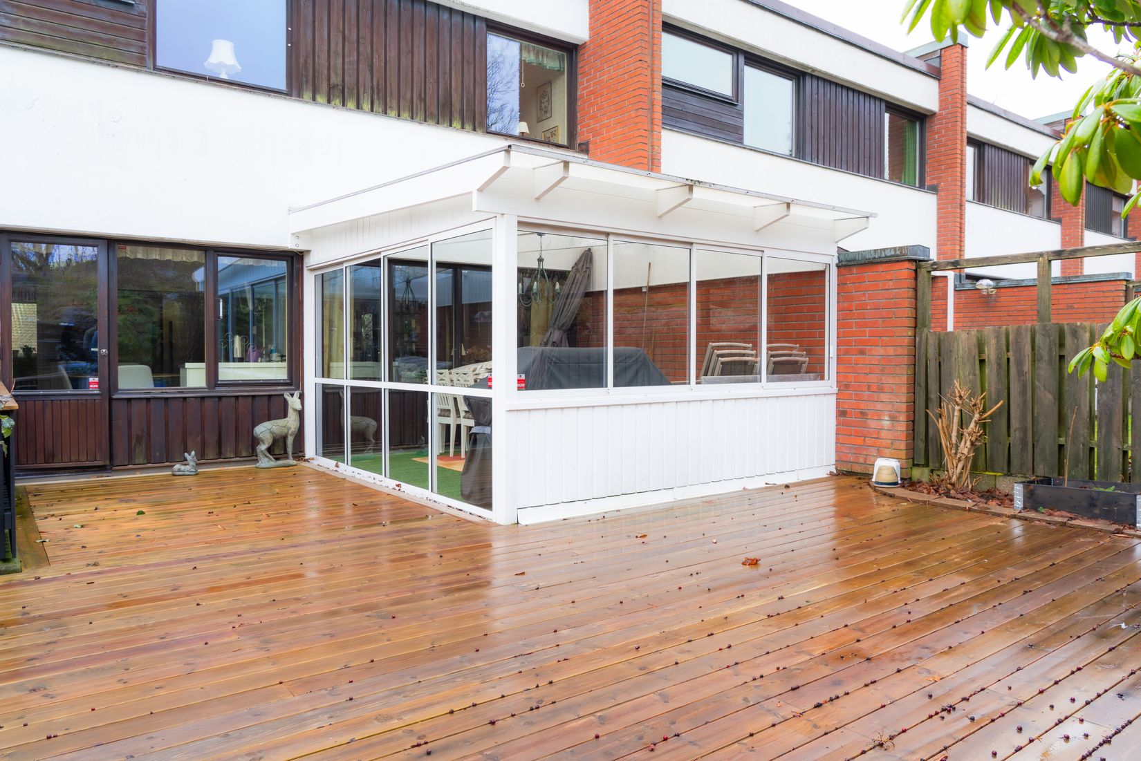 Radhus, Rosenhällsvägen 25, Öster, Nyköping