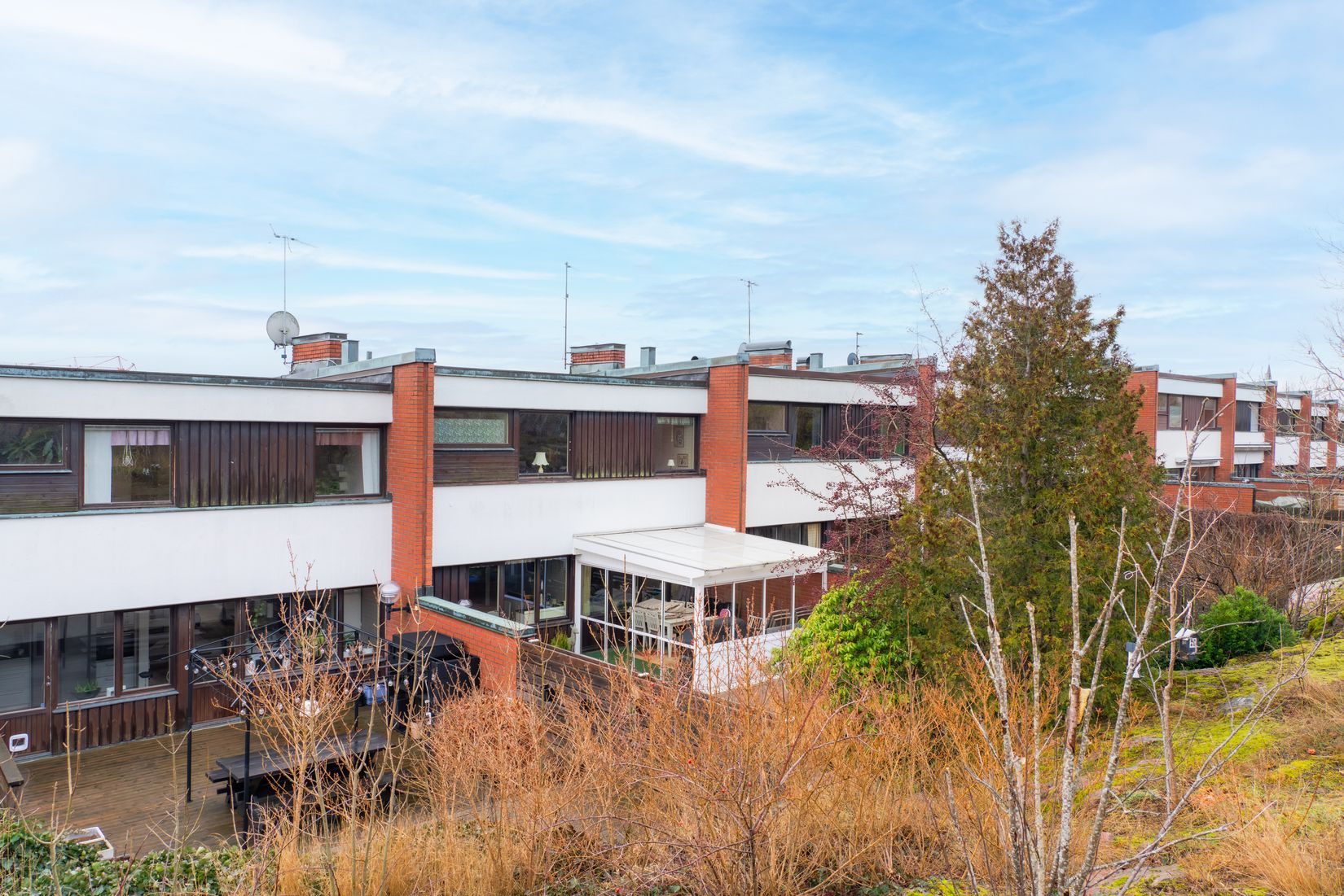 Radhus, Rosenhällsvägen 25, Öster, Nyköping