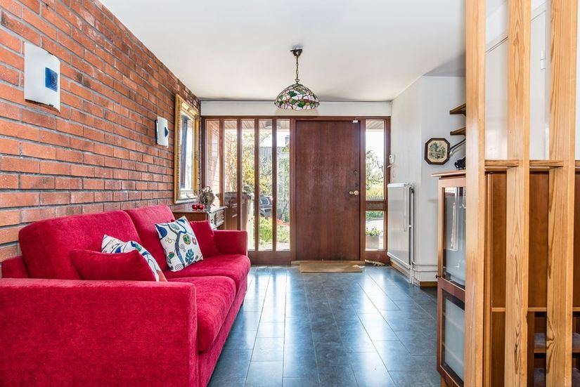 Radhus, Rosenhällsvägen 25, Öster, Nyköping