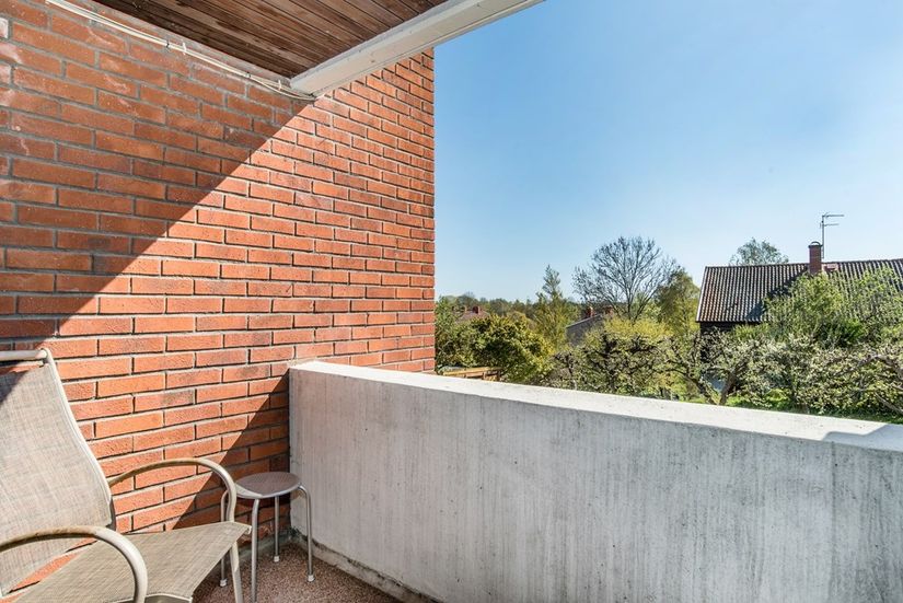 Radhus, Rosenhällsvägen 25, Öster, Nyköping