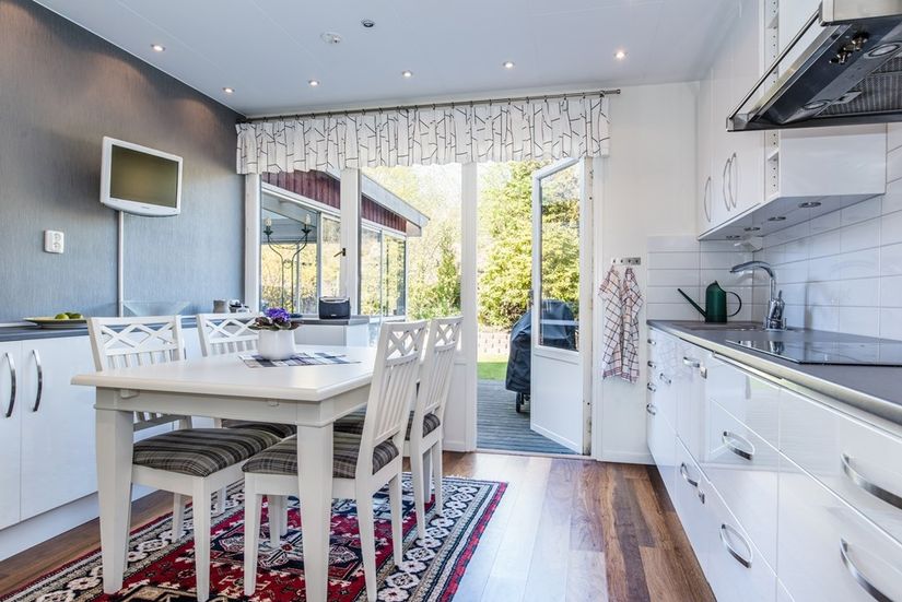 Radhus, Rosenhällsvägen 25, Öster, Nyköping